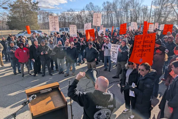 Wayne McCarthy, President of IAM Local 700, speaks at the Machinists rally