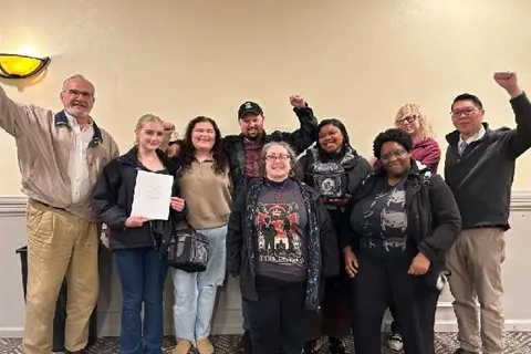 Barnes & Noble Workers in North Haven Ratify a First Contract